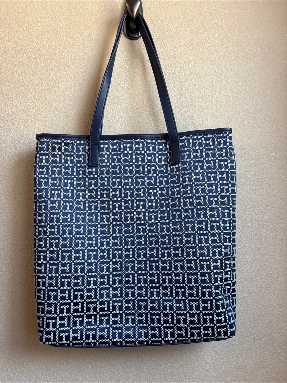 Tommy Hilfiger Monogram Tote & Wallet Set Navy White 2 Piece